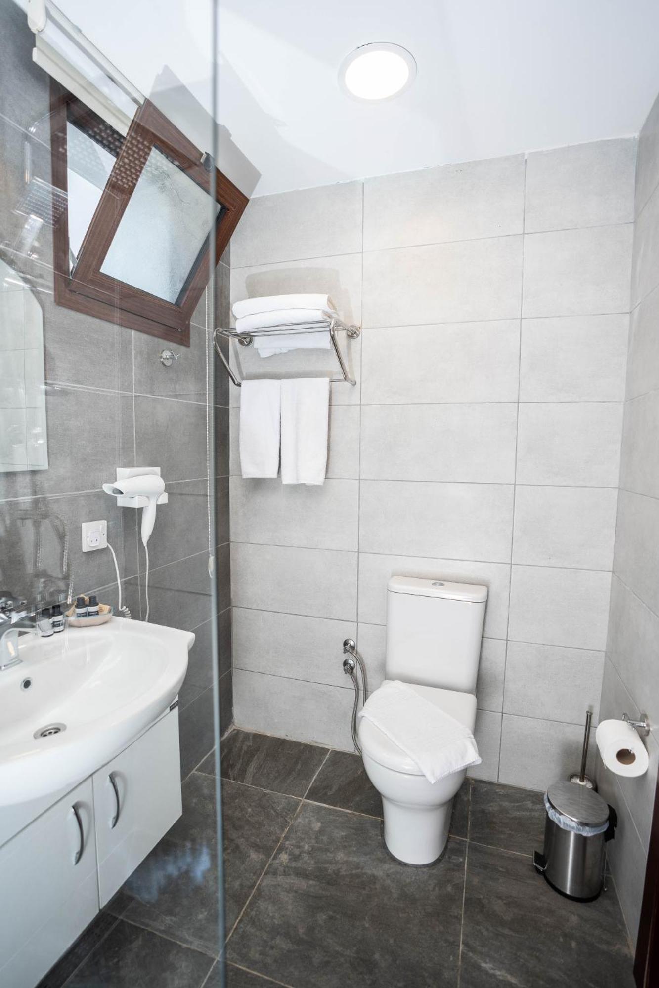Meryem'S Hotel Agios Epiktitos Bagian luar foto