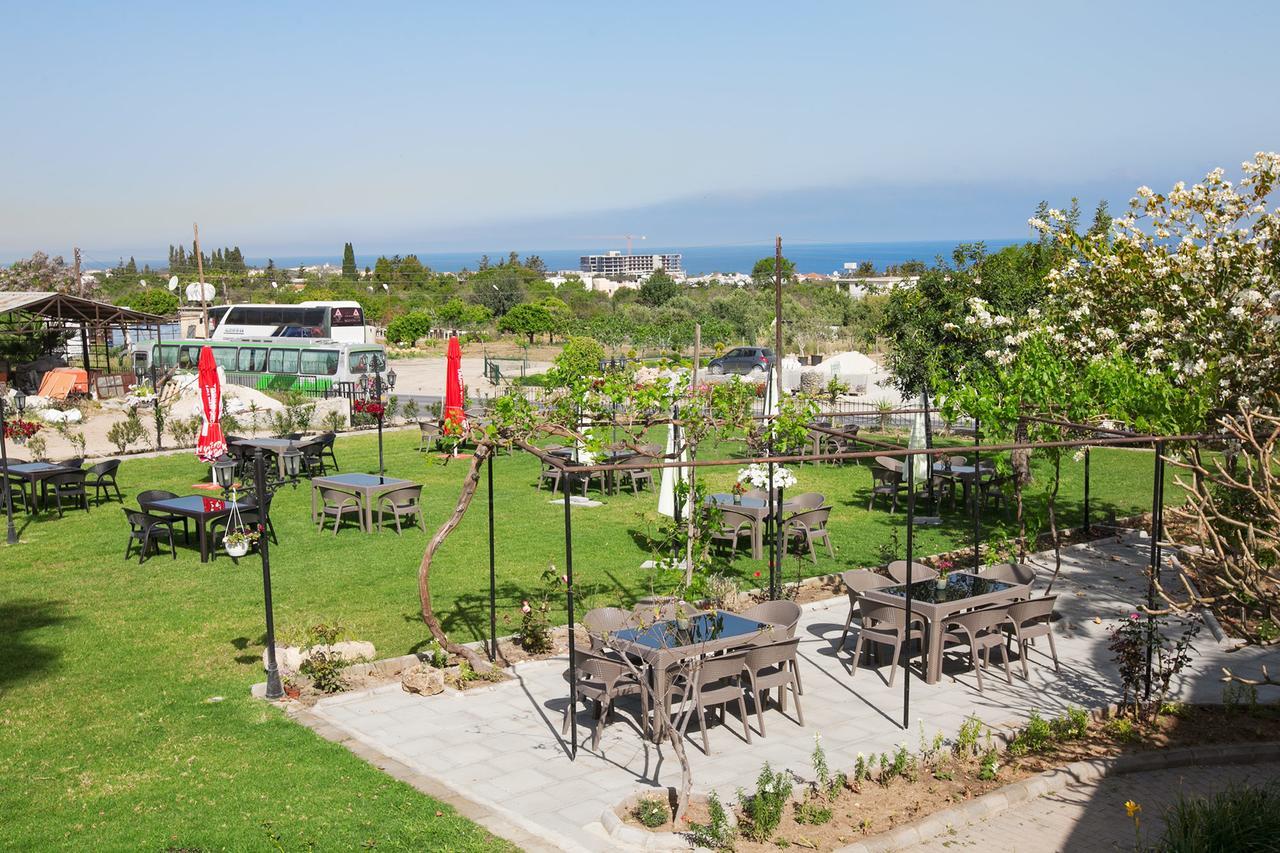 Meryem'S Hotel Agios Epiktitos Bagian luar foto
