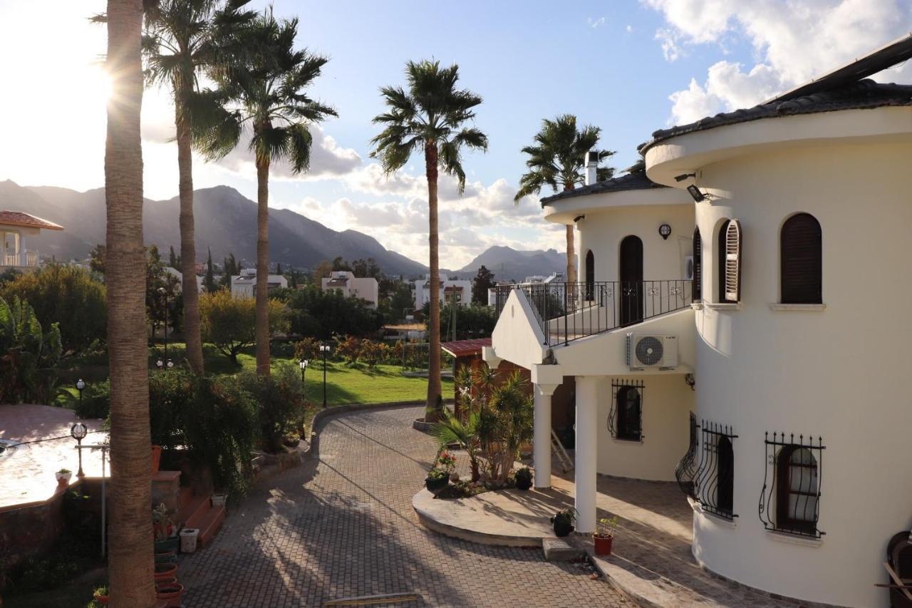 Meryem'S Hotel Agios Epiktitos Bagian luar foto